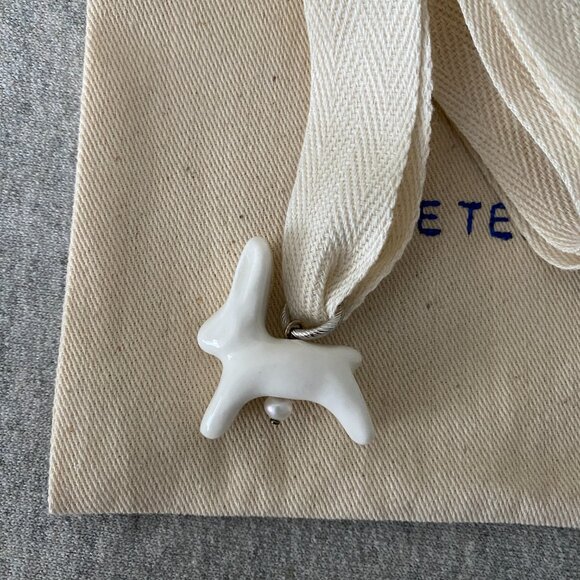 NWT Tsvite Teren [L Y U L I] Porcelain Bunny Pendant On A Cord - Picture 4 of 10